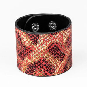 Paparazzi Serpent Shimmer Bracelet
